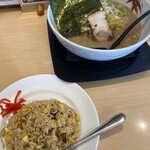 らーめん世界 - 料理写真: