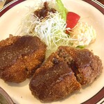 Tonkatsu Miyajima - メンチカツ アップで