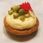 アマラントス - ランチコース 15950円 のピスタチオのタルト