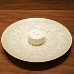 アマラントス - ランチコース 15950円 のメレンゲ ライム ココナッツ