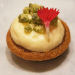 アマラントス - ランチコース 15950円 のピスタチオのタルト