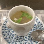 Shokusai Hanakiraku - お野菜たっぷりスープ