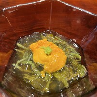 室町 和久傳 - スタートは、大好きな雲丹と蓴菜☆