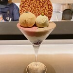 パフェ、珈琲、酒、佐々木 - 