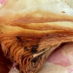 TOLO PAN TOKYO - パンオショコラ　角の所アップ