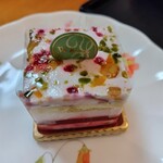 Patisserie Yu Sasage - モンテリマール ペッシュ