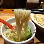 三田製麺所 - 冷やし鯛だし塩つけ麺（特盛）、三田盛り980円（毎月３日の「三田の日」は、三田盛り無料）