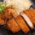松のや - 料理写真:2023.9 上ロースかつ&油淋鶏唐揚げ定食(1,090円)