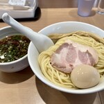 らぁ麺はやし田 - つけ麺900円 味玉100円 大