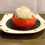 おきなわステーキ酒場 さぎり - トマトサラダ