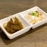 おきなわステーキ酒場 さぎり - めんつゆもずくとジーマミー豆腐