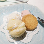 ル・マノアール・ダスティン - 