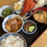 食堂 天龍 - 赤魚ミリン漬け定食 800円