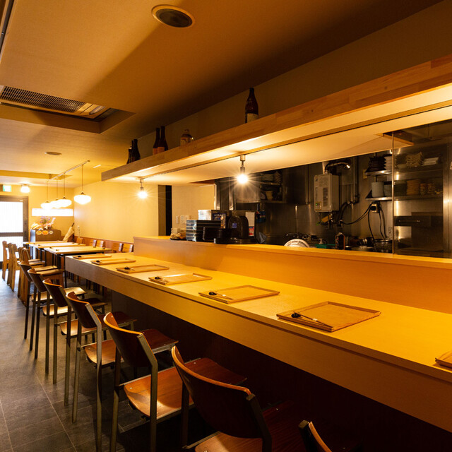 座席 : 酒•肴 とやお - 本町/居酒屋 | 食べログ