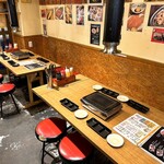 Yakiniku Sakaba Yonchan - 店内