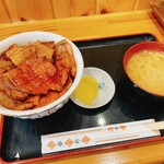 ぶた丼のとん田 - 