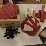 馬肉バル 跳ね馬 - 