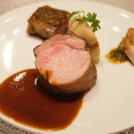 アマラントス - ランチコース 15950円 の花悠仔豚 ロースのロースト 根セロリ