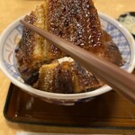 うな千 - うなぎ　更にアップ