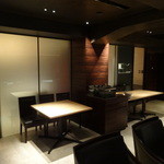 TIRPSE - 店内は旧カンテサンスそのまま