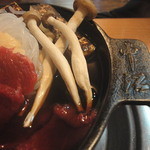 桜なべ 中江 - 鍋に中江の刻印