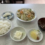 竹葉軒 - 肉野菜炒め＋ライスで定食扱いに('23/09/07)