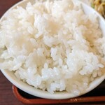 Chuuka Sakaba Shigenshun - 白飯。おかわりOK
      米の状態はまあ普通かな