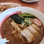 幸楽苑 - 煮干しラーメンと餃子