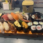 Kaiten Sushi Yokoduna - 