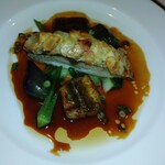 志喜亭 - 鰆のアーモンド焼き鱧のポワレ赤味噌ソース　ほんのり赤味噌、鱧が美味しかったです