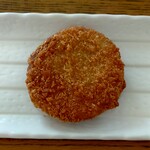 ディオ - メンチカツ (税抜)47円 (2023.09.07)