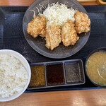 Karayama - からやま定食(唐揚げ4個)