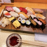 東鮨 新店 - にぎり14貫1200円