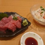 大衆日本酒バル ふとっぱらや 船橋店 - マグロ￥390美味しい