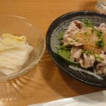 大衆日本酒バル ふとっぱらや - 白菜浅漬け、豚しゃぶポン酢は孤独のグルメを見て食べたくなった