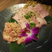 焼肉ダイニング MEGUMI 本店 - 