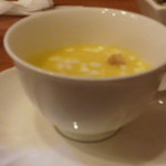 カフェダイニング ナナヴァル - Ｂランチのスープ（今回はカボチャのポタージュ）