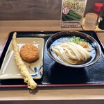 Merikenya - かけうどん、コロッケと、アスパラ