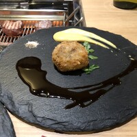 お肉屋 けいすけ 三男坊 - 