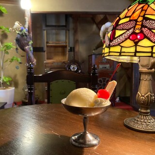 大正浪漫喫茶 金魚庵_1