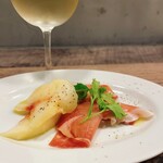 Pizza restaurant NOOM 心斎橋店 - 