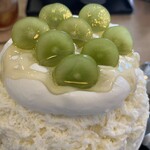 サカノウエカフェ - 生はちみつシャインマスカット　2200円