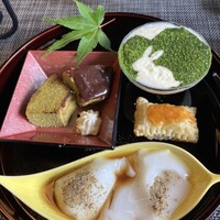 がんこ 高瀬川二条苑 - 下段のおやつ