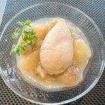 ＳＴ　エスティ - デザート　赤ワインアイス 山梨の桃のコンポート ココナッツムース