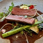 ＳＴ　エスティ - お肉料理　徳島県 鹿肉ロースのロースト