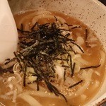 太陽食堂 - 豚骨味噌うどん