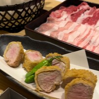 豚しゃぶ せいろ蒸し 豚匠 なんば邸 - 