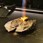 鉄板焼き あさひ - 牡蠣FIRE