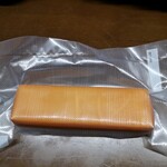 大伸工業 - スモークチーズのプレーンです！真空パックなので日持ちします！スモークの風味が香ばしい美味しいチーズです！　1400円