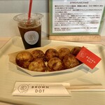 Takoyaki Buraun Dotto - ドリンクMセット　750円